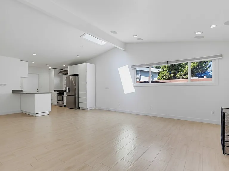 4996 Mount Almagosa Dr — Photo 14