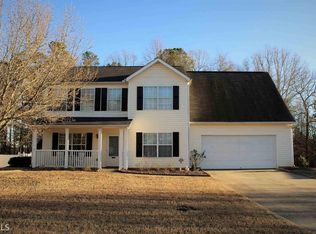 739 Baskins Cir, Winder, GA 30680