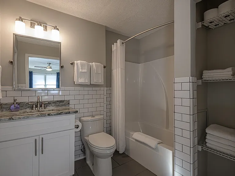 941 Pine Mnr — Photo 16