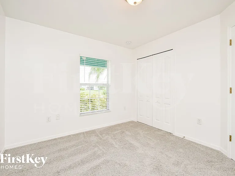 1418 NW 19th St — Photo 13