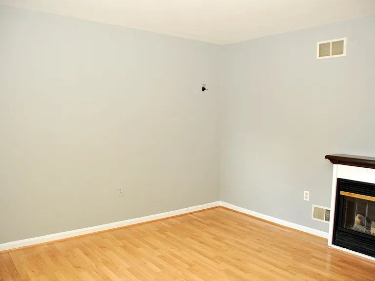 125 N Towne Ct — Photo 5