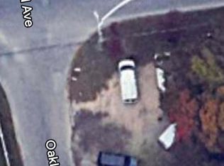 Oakland Avenue, Miller Place, NY 11764