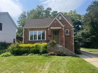 314 Neva Ave, Glenview, IL 60025