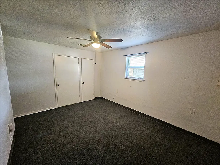 23915 Tayloe House Ln — Photo 10