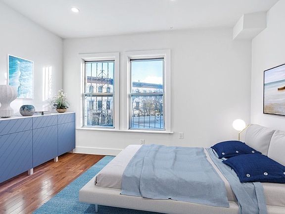 3rd image of 1476 Myrtle Ave #1-6