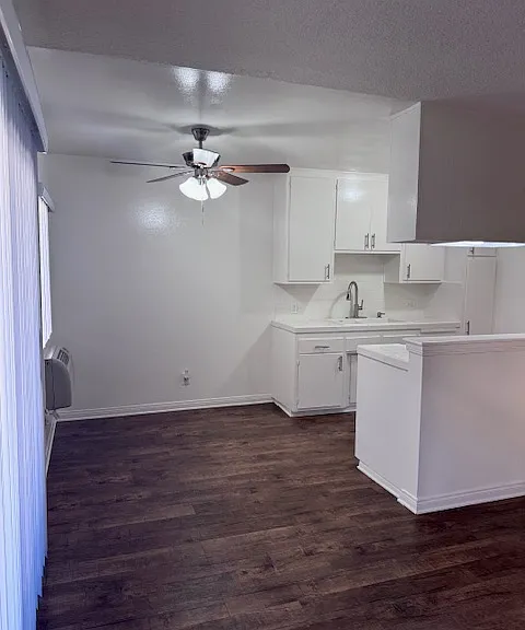 16251 Woodruff Ave — Photo 29