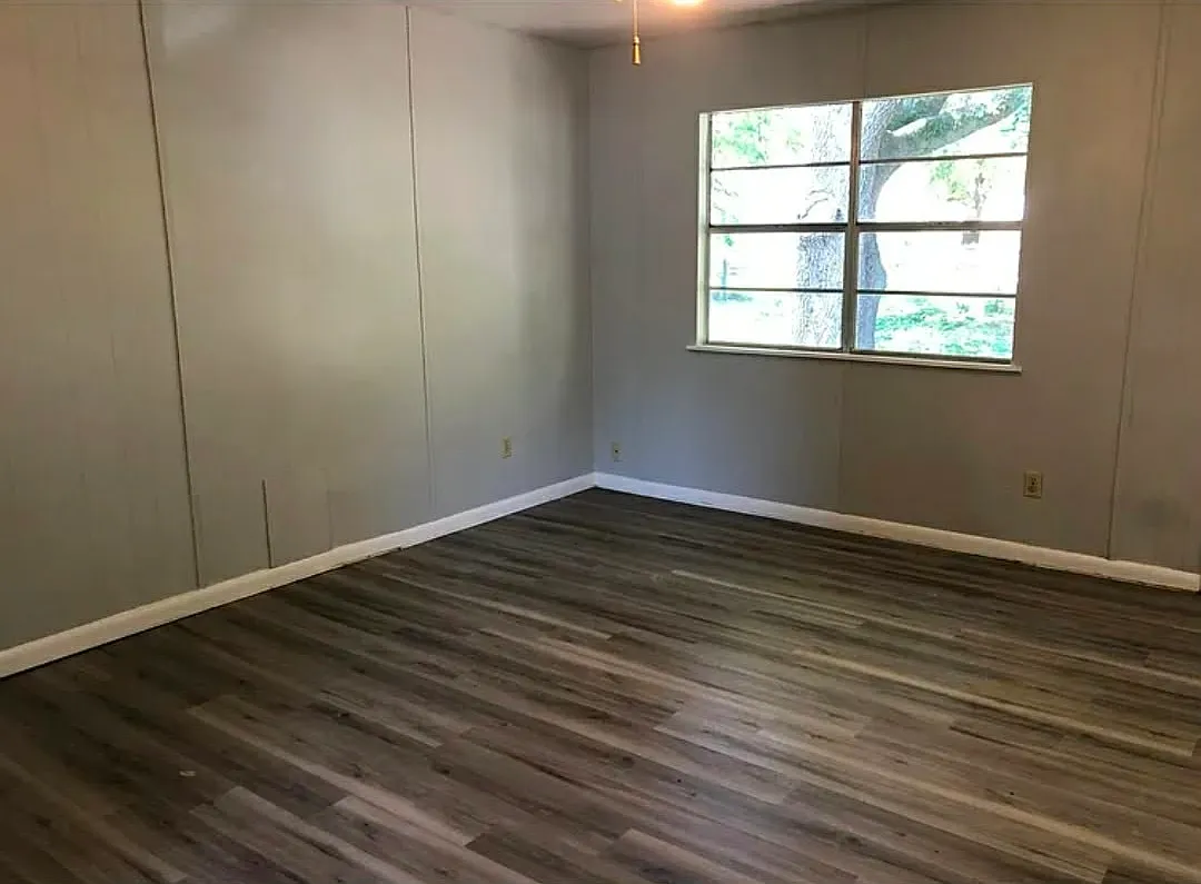 3 bed, 1188 sqft, $1,500 — Photo 3