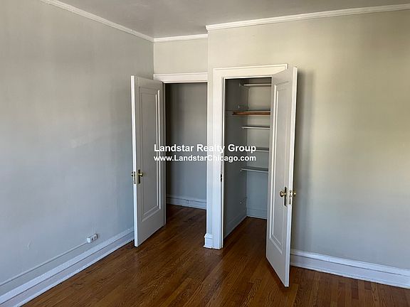 3rd image of 2637 W Granville Ave APT 2