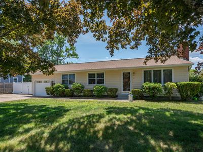 6 Aztec Road, Nashua, NH, 03063