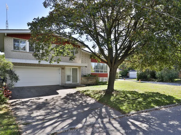 2 Allview Cres, Toronto, ON M2J 2R3