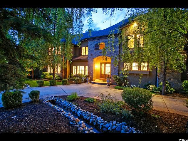 1st image of 2025 E Walker Ln