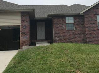 2836 W Setting Sun Dr, Springfield, MO 65807