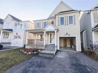 1388 Linstead St, Oshawa, ON L1K 2V4