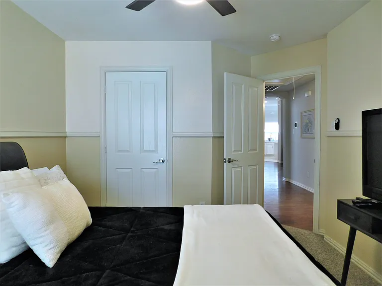 1119 Postwood Dr — Photo 29