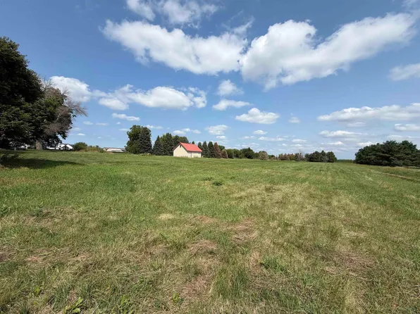 200 NE 6th St, Pocahontas, IA 50574