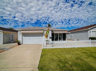 1017 Ridgeville Rd, The Villages, FL 32162