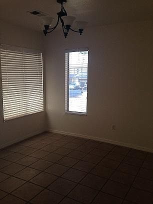 1st image of 3962 Parkhaven Dr