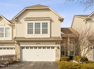 15320 W Pinewood Rd, Lockport, IL 60441