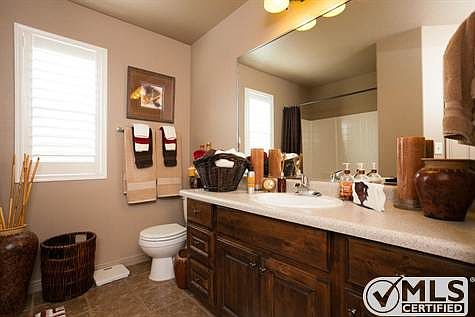 5th image of 2031 E Colorado Dr Unit 206
