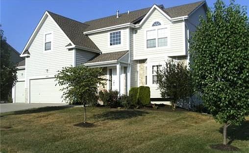 1st image of 4421 N 141st St