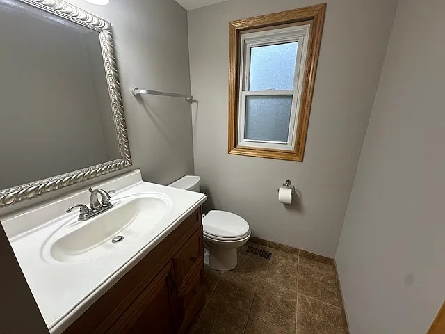 590 Alice Pl — Photo 12