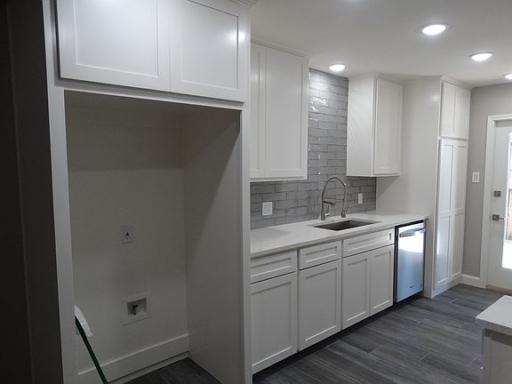 4th image of 7140 Premont Dr APT 13