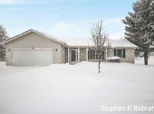 524 Melrose Ct SE, Grand Rapids, MI