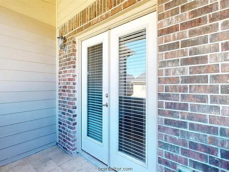 2021 Harvey Mitchell Pkwy S — Photo 31