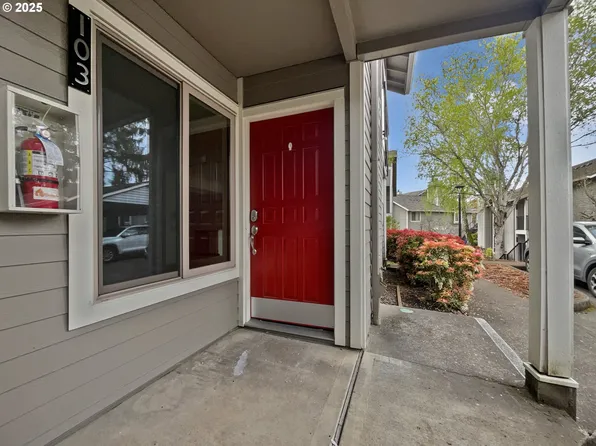 86 Kingsgate Rd F103 #F103, Lake Oswego, OR 97035