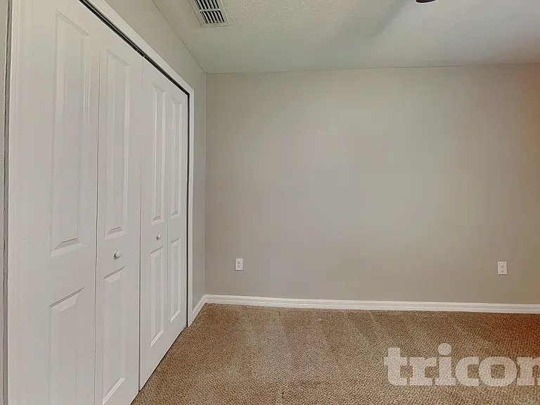 10129 Carloway Hills Dr — Photo 9