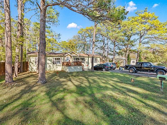 3rd image of 1088 Westpark Cir