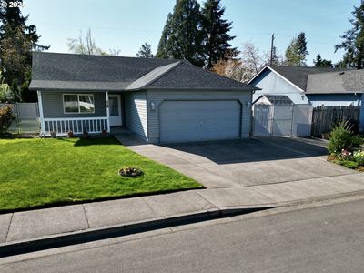 838 Hazelnut Ln, Springfield, OR, 97478