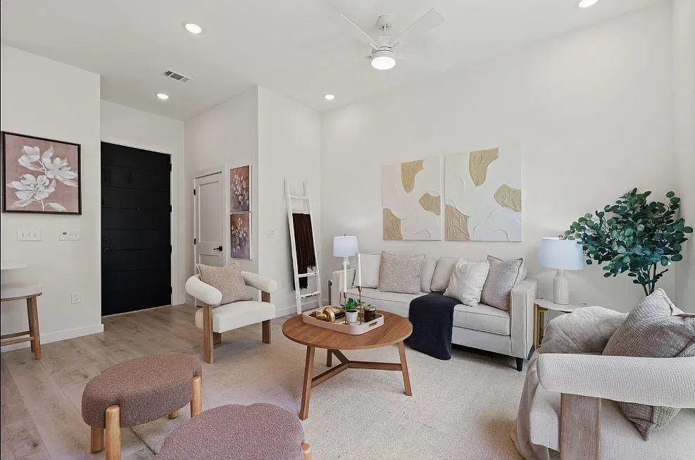 2 bed, 2.5 bath, 1343 sqft, $2,150 — Photo 4