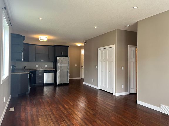 3rd image of 4225 E Green Apple Dr #1