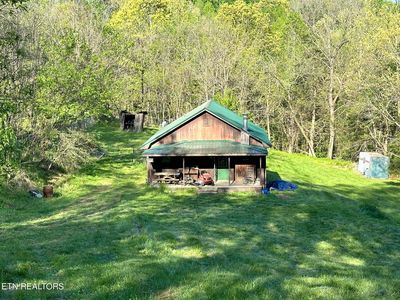855 Iron Works Rd, Harrogate, TN, 37752