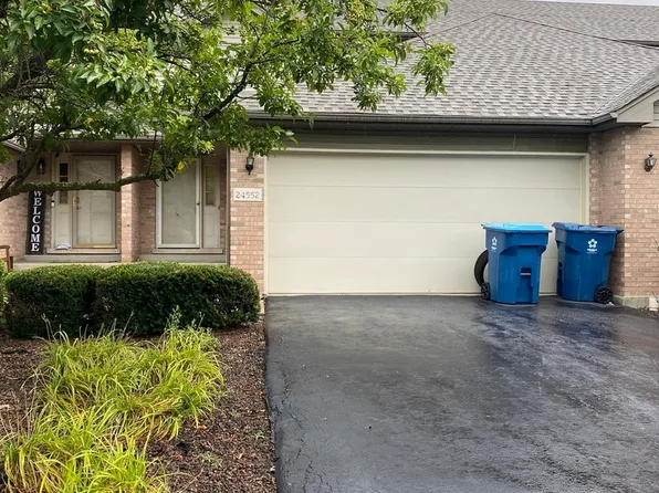 24552 S Independence Blvd, Crete, IL 60417