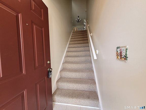 4th image of 35 Ruth Street #44