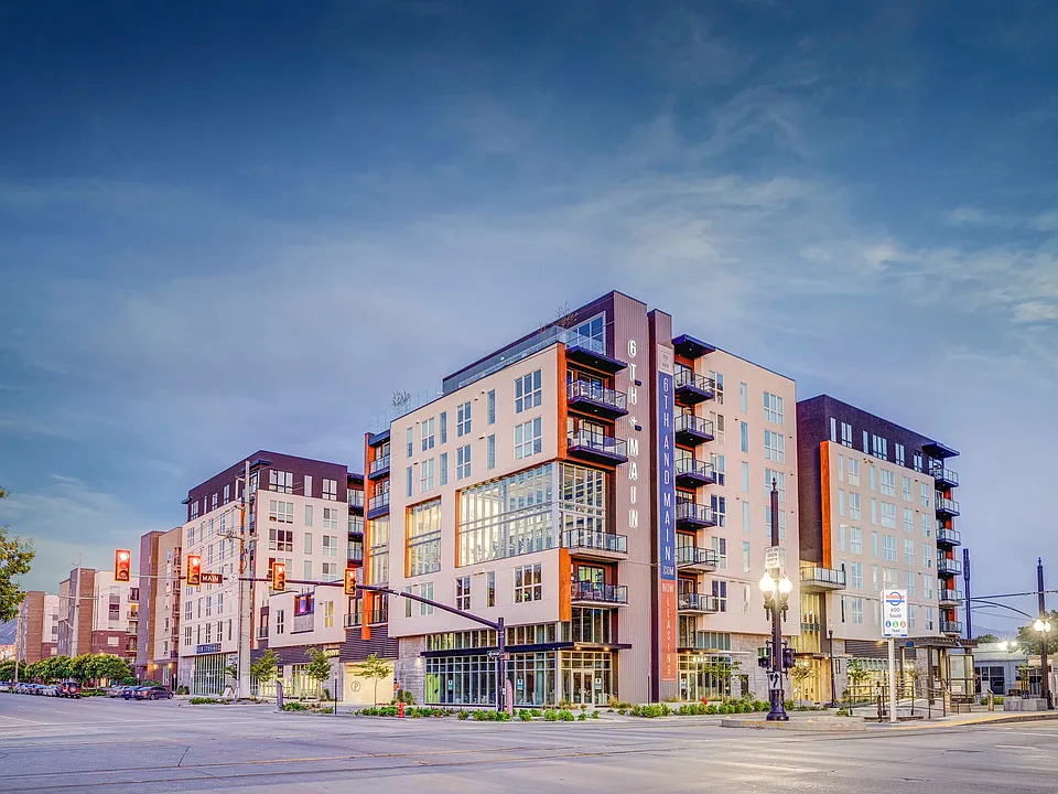 6th and Main