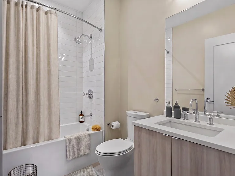 3 W 6th St #102 — Photo 11