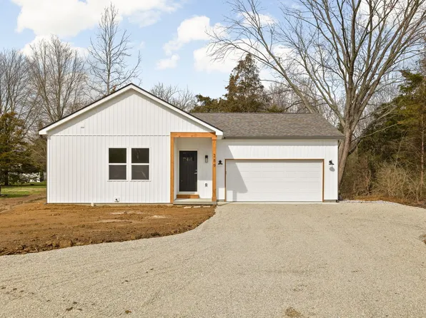 389 Mill Spgs, Fillmore, IN 46128