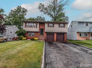 104 Elizabeth Ave, Iselin, NJ 08830