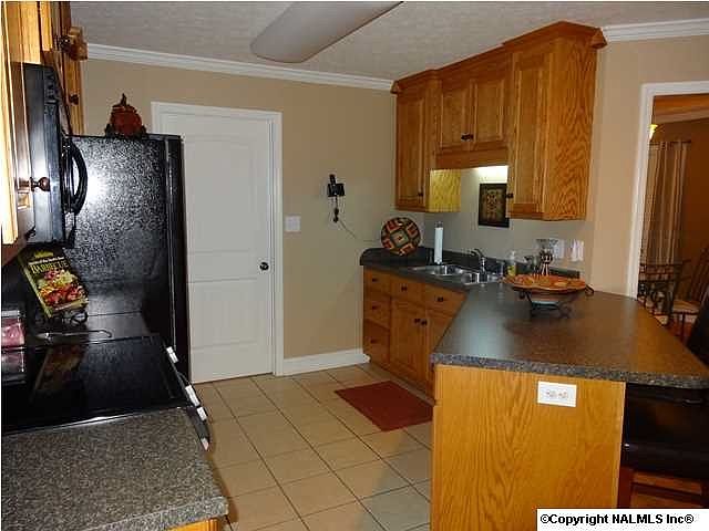 2nd image of 15597 Lapington Rd