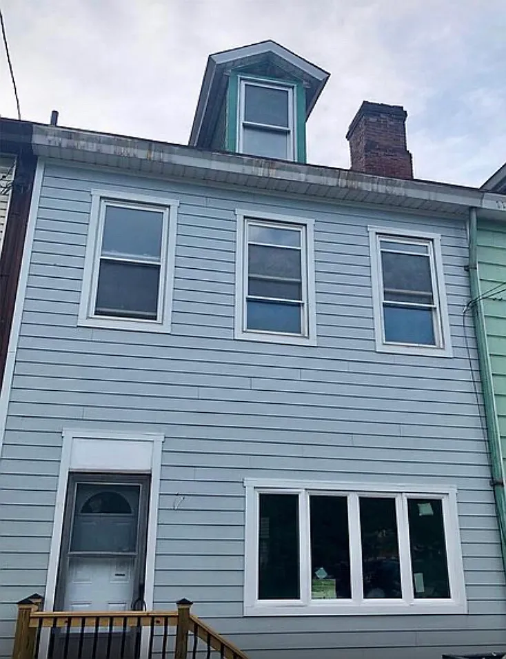 1612 Hatteras St photo 1