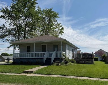 135 N Salem St, Francesville, IN, 47946