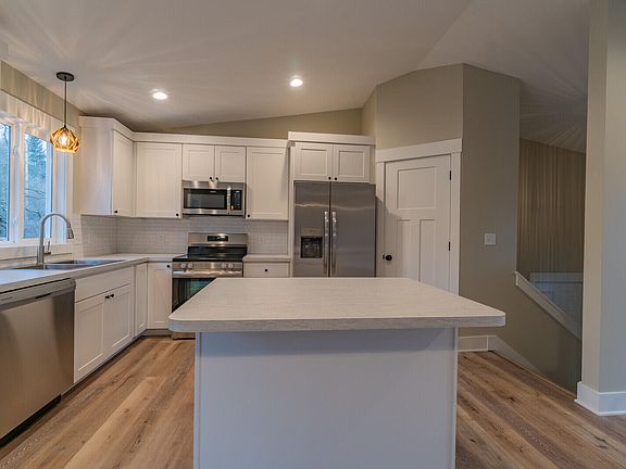 2nd image of 3485 Gray Fox Ln