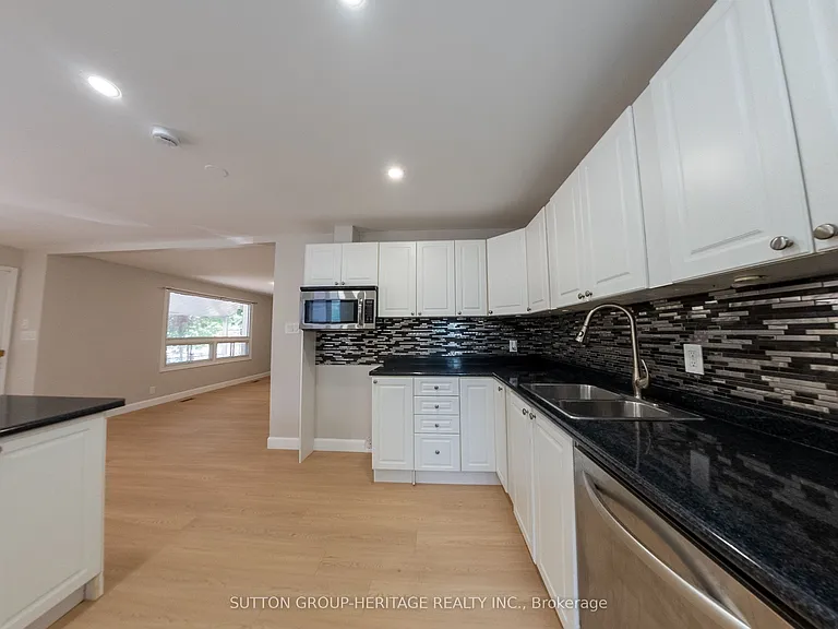 661 Annland St — Photo 9