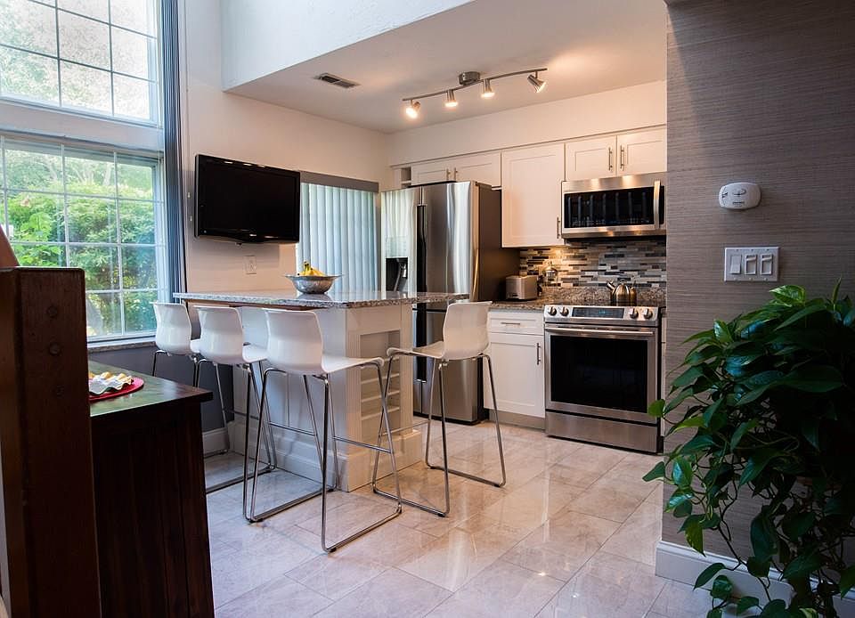 1st image of 121 Tall Oaks Dr Unit K