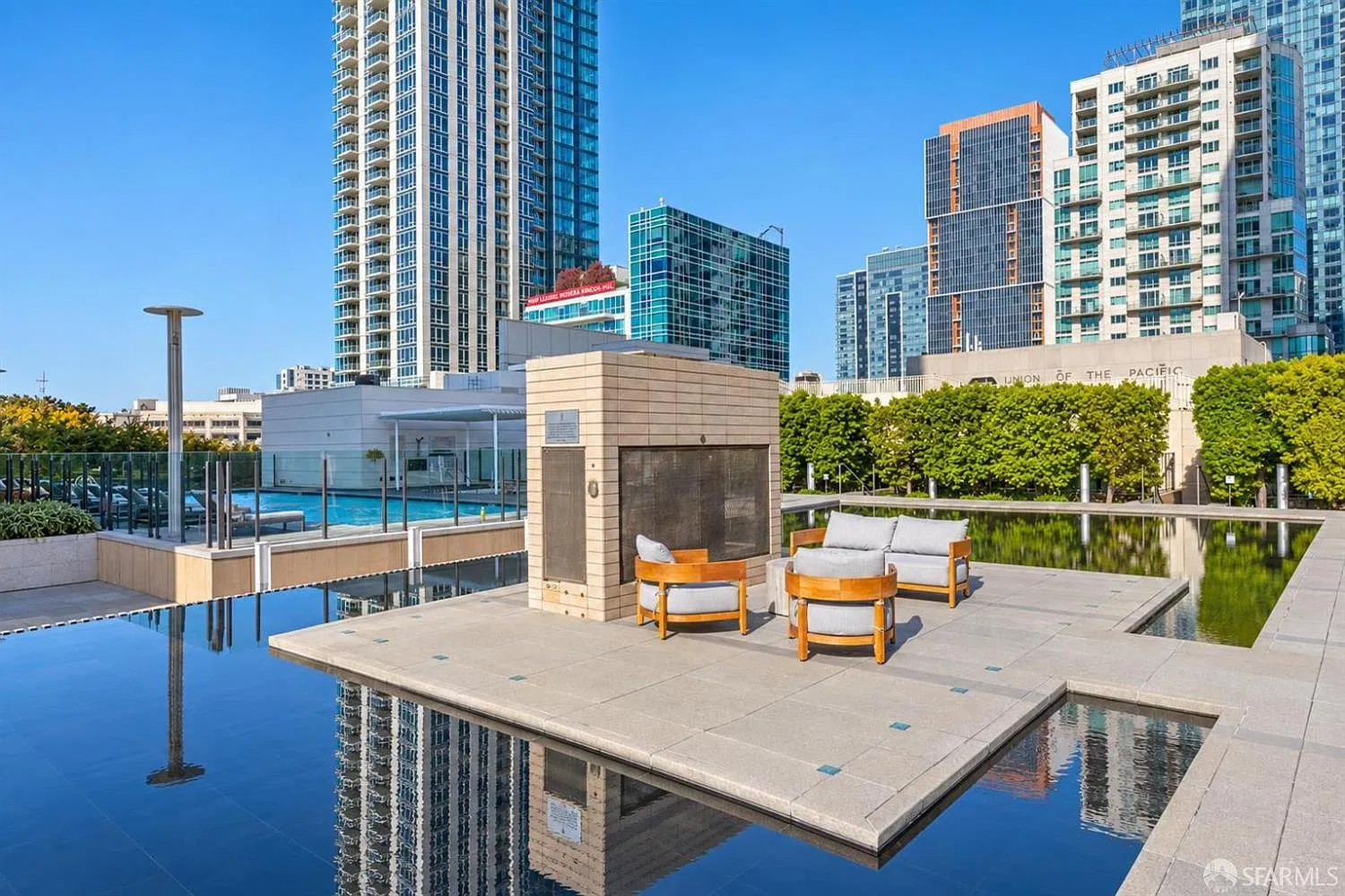 2 bed, 2.0 bath, 1278 sqft, $17,000 — Photo 2