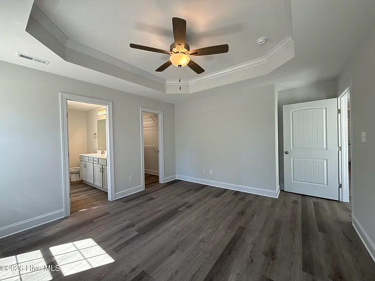 1019 Croaker Ct — Photo 12