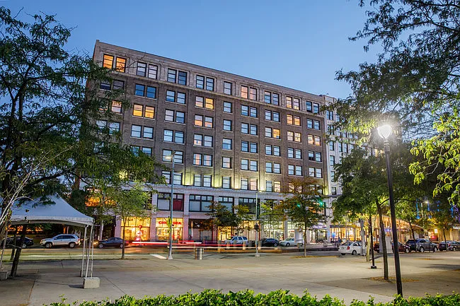 1900 The Loft, LLC